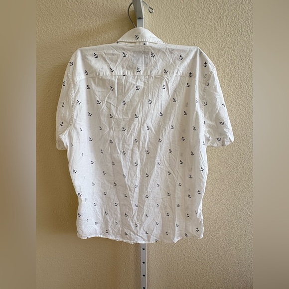 Abercrombie & Fitch Men's White Button Down Shirt with Blue Anchors - Size L - Picture 4 of 4
